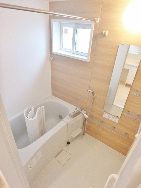 バス・シャワールーム　同施工会社参考写真です