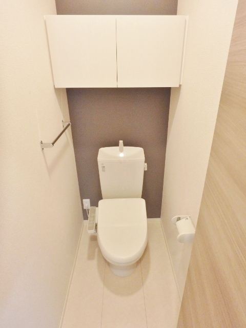 トイレ　同施工会社参考写真です