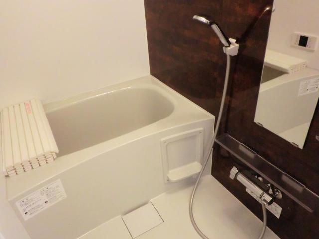 バス・シャワールーム　バス（イメージ）