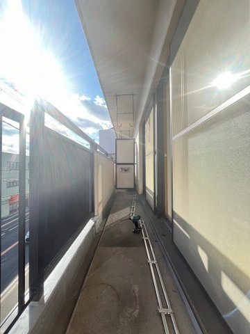 バルコニー　別号室の画像です。ご参考下さい