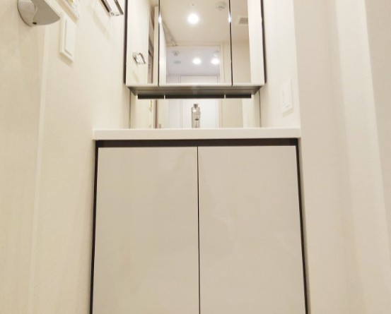 洗面設備　イプセ御成門