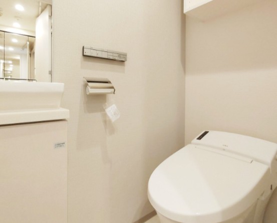 トイレ　イプセ御成門