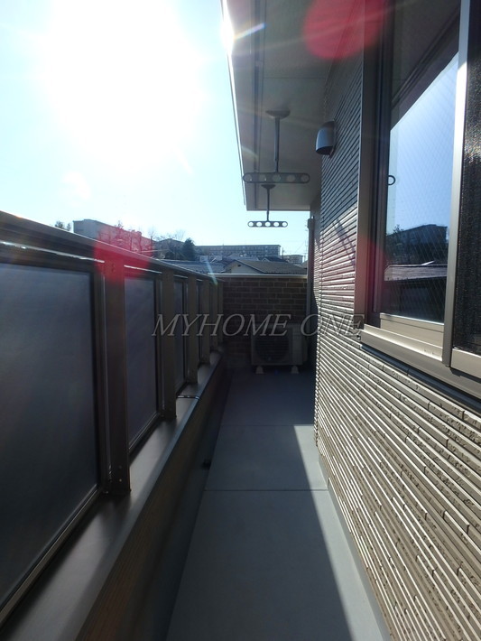 バルコニー　バルコニー