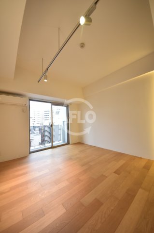 居室・リビング　エグゼ西大阪　洋室