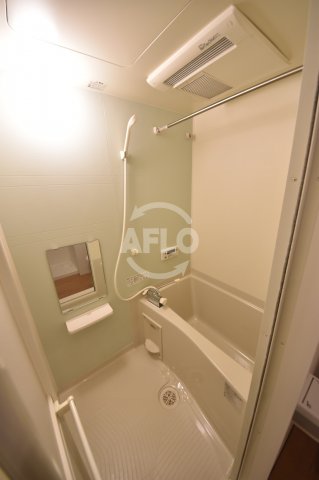 バス・シャワールーム　エグゼ西大阪　浴室