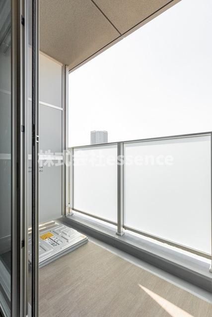 バルコニー　弊社ではオンライン対応・現地対応可能です♪