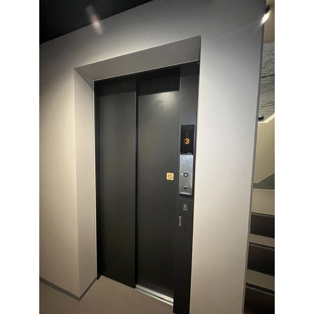 その他　エレベーター