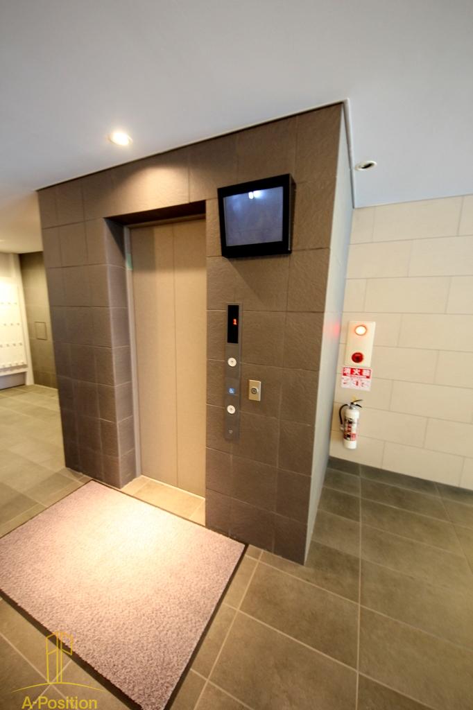 エントランス　プリエールTAT江戸堀