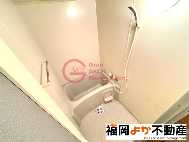 バス・シャワールーム　日々の疲れを癒すお風呂付です