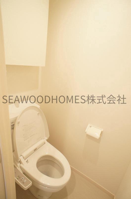 トイレ　温水洗浄便座で冬もひんやりしません。