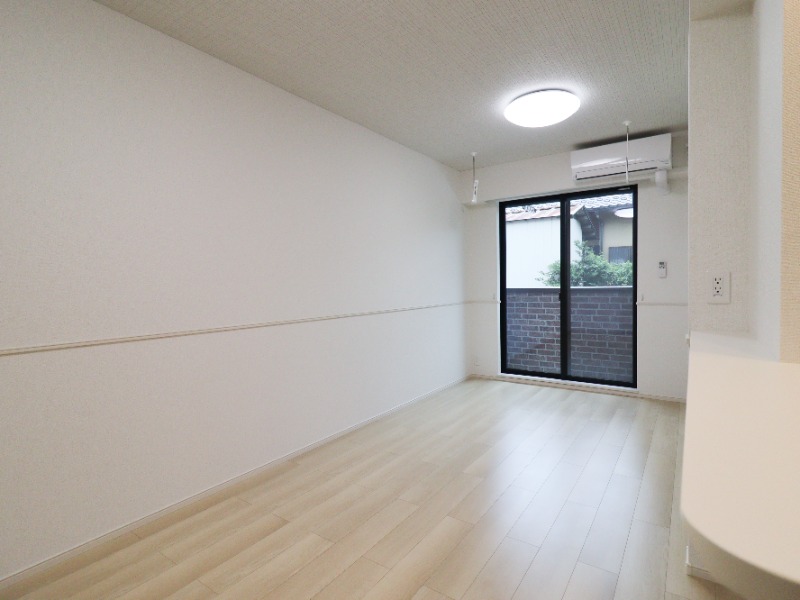 居室・リビング　図面と現状に相違がある場合には現状を優先