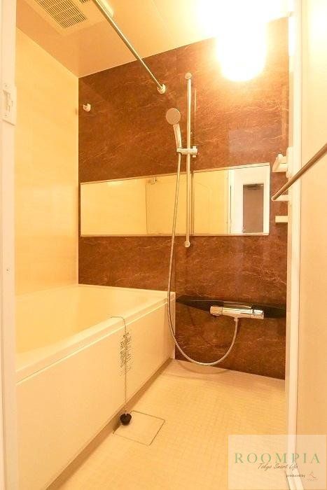 バス・シャワールーム　バス