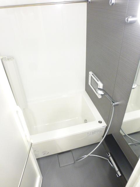 バス・シャワールーム　バス※別部屋参考写真