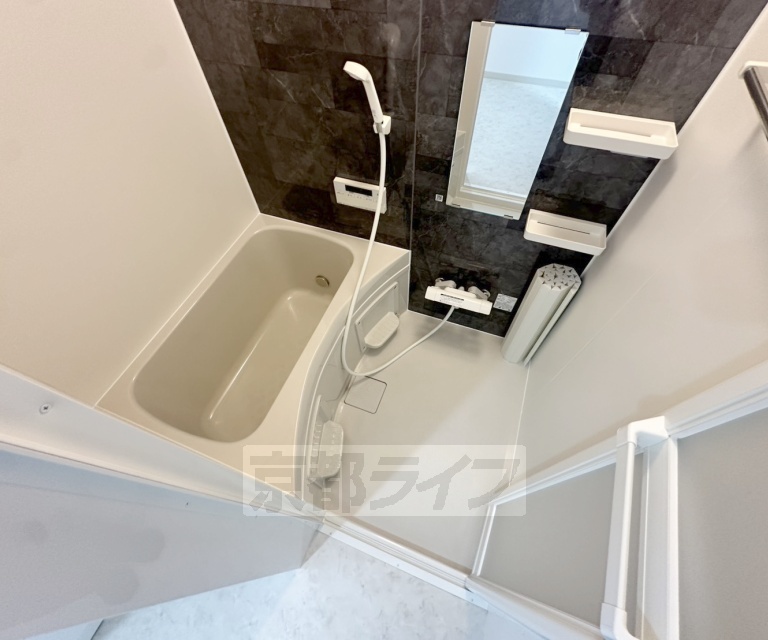 キッチン　キッチンは新しいものに入れ替えてあります。