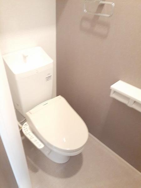 トイレ　※現況優先となります。