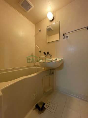 バス・シャワールーム　別部屋参考写真