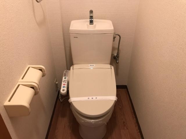 トイレ　シャワー付トイレ
