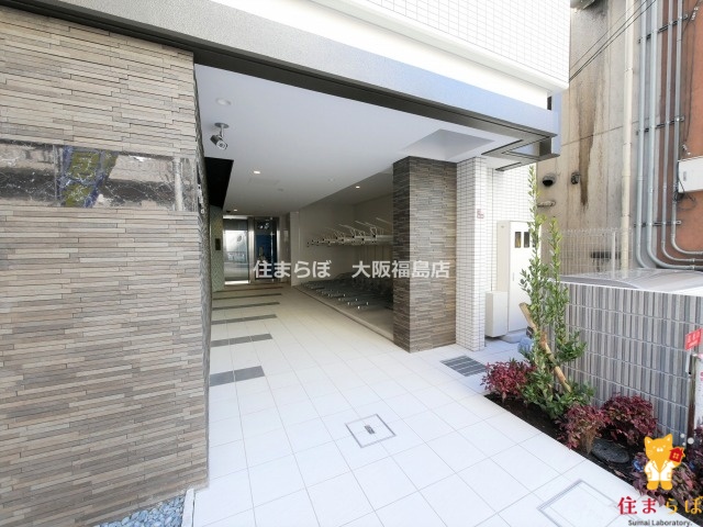 エントランス　共用部の印象も大切に