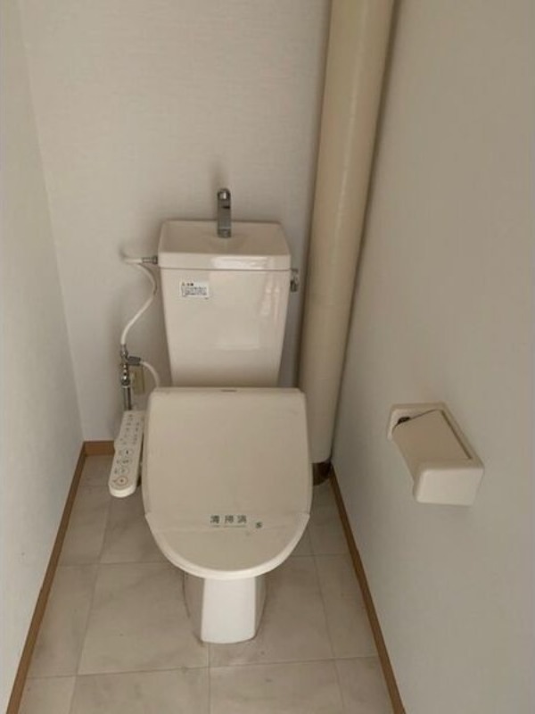 トイレ　図面と現状に相違がある場合には現状を優先