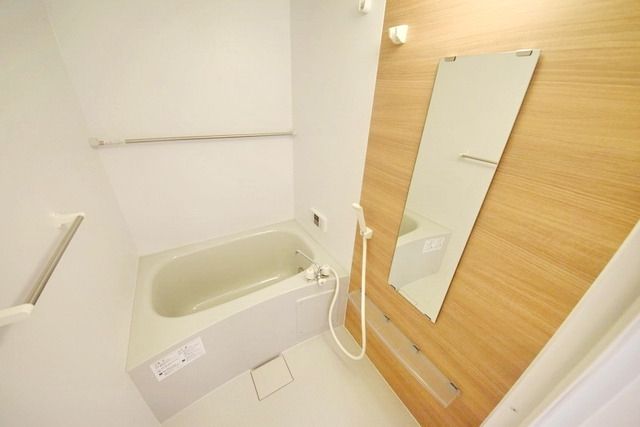 バス・シャワールーム　※別号室参考写真です