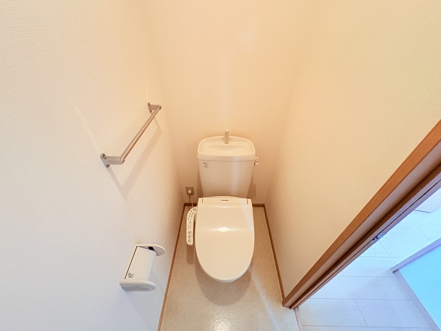 トイレ　※別部屋写真