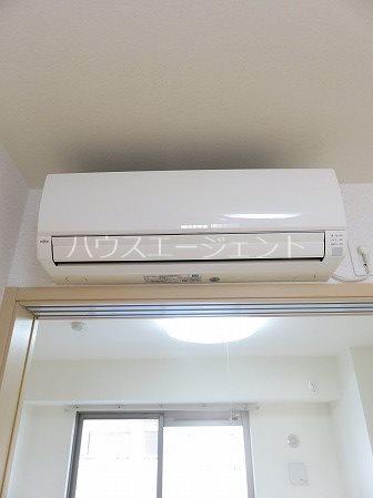 その他設備　エアコン付きで、快適！※参考写真は別号室です