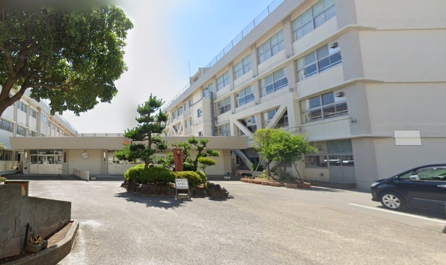 中学校　新潟市立木戸中学校（中学校）まで1856m