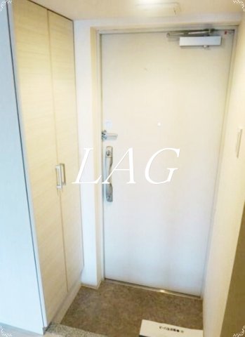 玄関　玄関です。