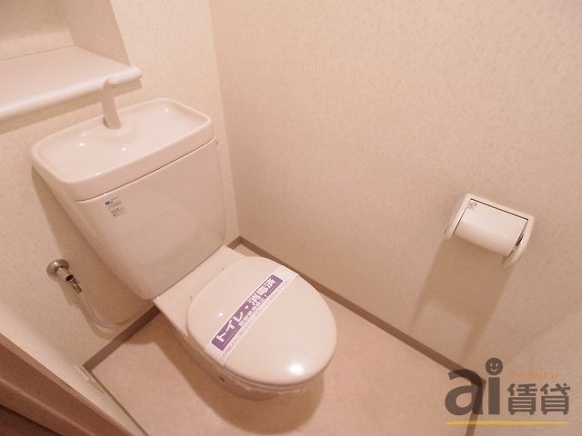 トイレ　※同仕様写真です