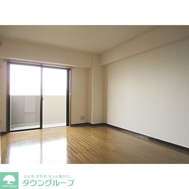 その他　リビング脇洋室：同タイプ写真転用／現況確認要