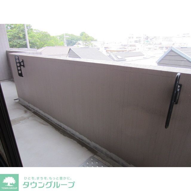 バルコニー　4階：同タイプ写真転用／現況確認要