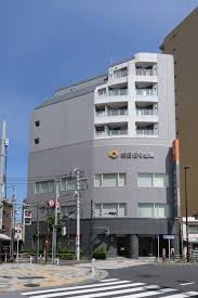銀行　朝日信用金庫荒川支店（銀行）まで355m