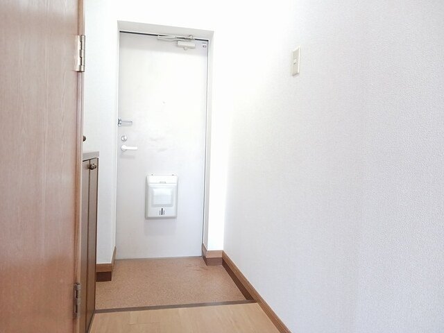 玄関　シンプルで使いやすい玄関です