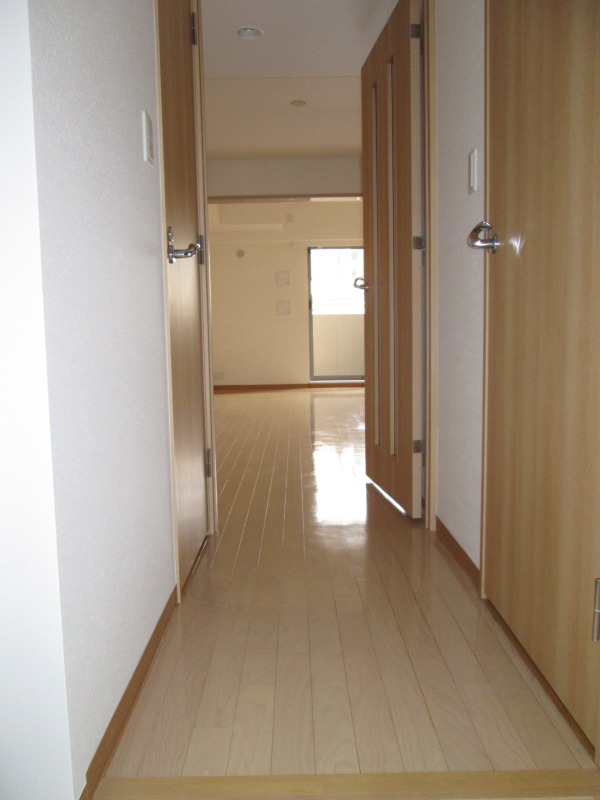 玄関　玄関から見たお部屋♪