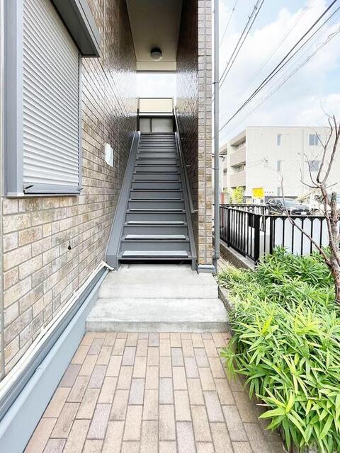 ロビー　共用部階段