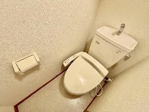 トイレ　設備・仕様は号室により異なる為、現況を優先いたします。