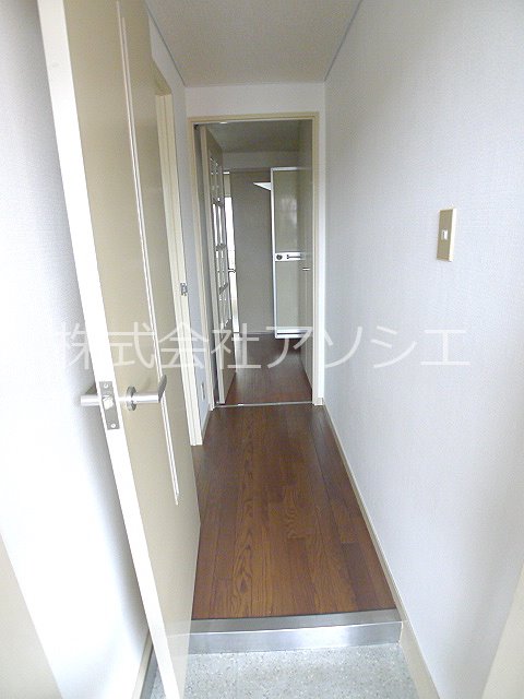 玄関　玄関ホール