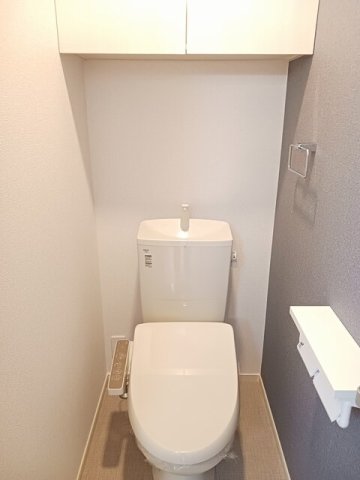 トイレ　シンプルで使いやすいトイレです