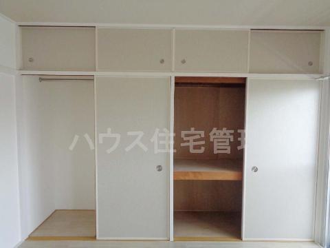 収納　クローゼット