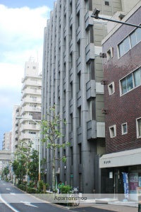 銀行　城北信用金庫本店営業部（銀行）まで313m