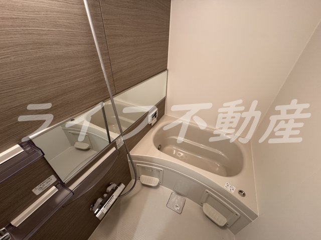 バス・シャワールーム　日々の疲れを癒すお風呂付です