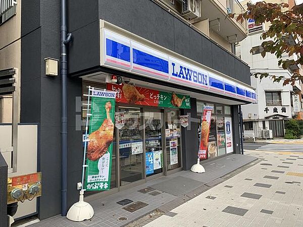 コンビニ　ローソン墨田千歳三丁目店（コンビニ）まで175m