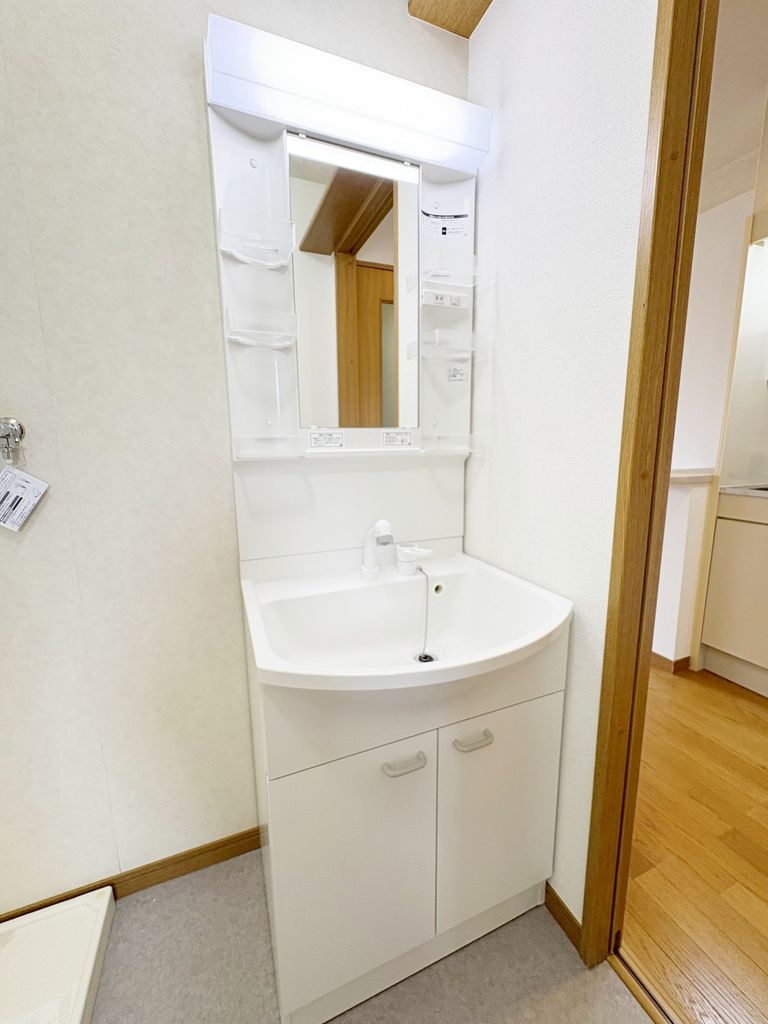 洗面設備　※代表タイプの写真のため実際と異なる場合がございます