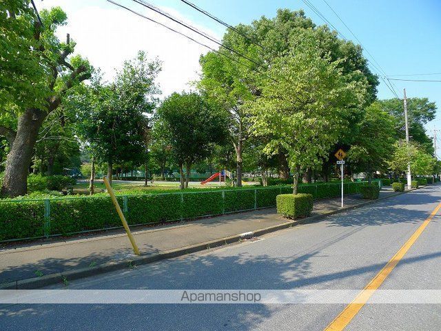 公園　高根中央公園（公園）まで140m