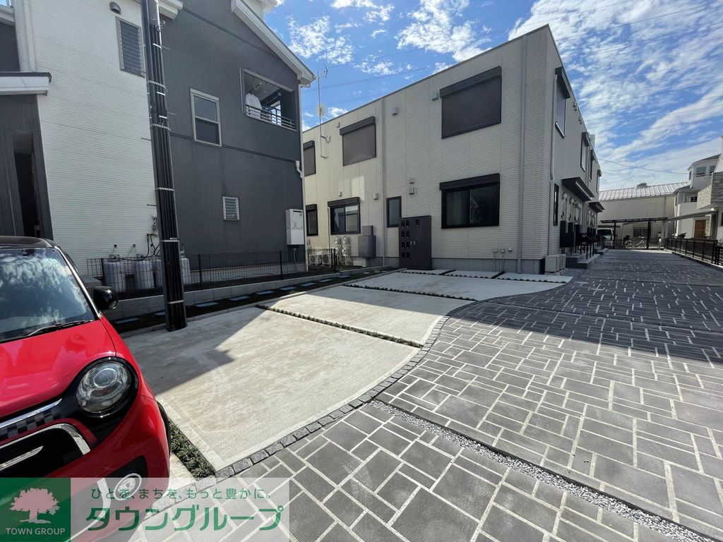駐車場　敷地内駐車場（現在満車）