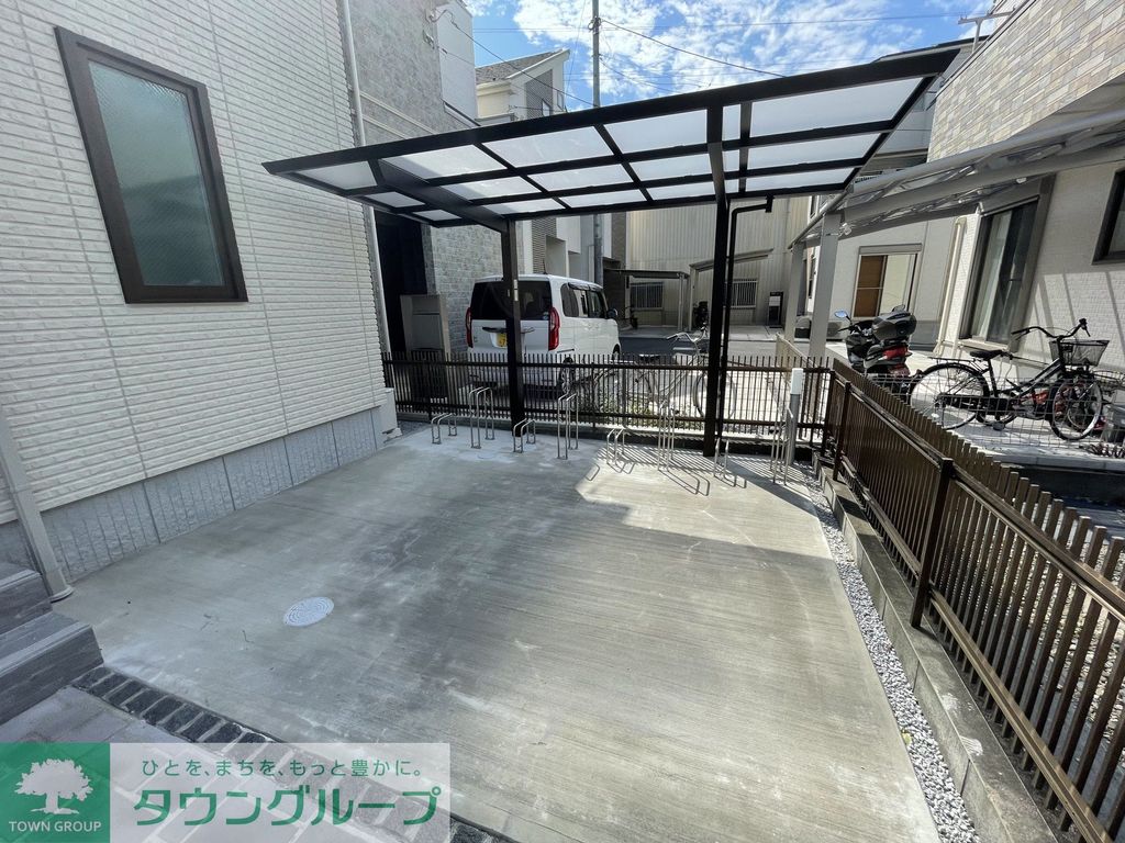 ロビー　自転車置き場
