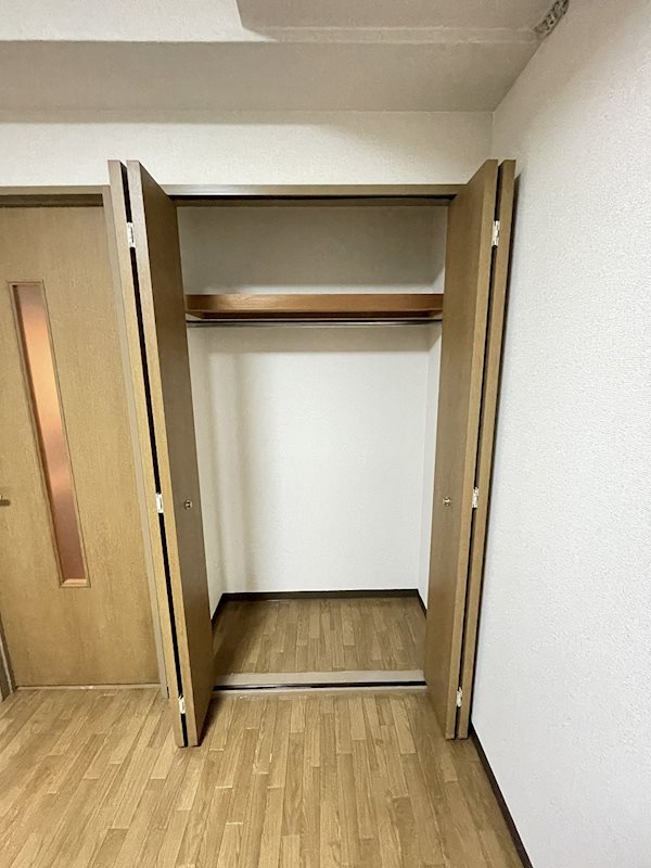 収納　居室クローゼット