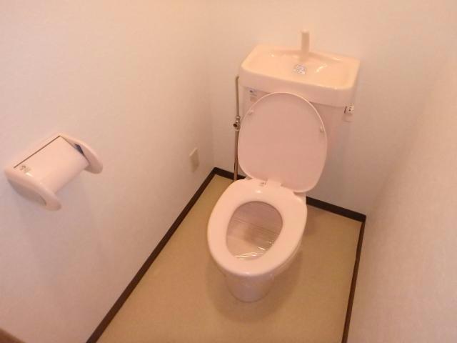 トイレ　別部屋写真