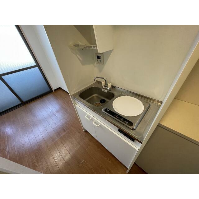 キッチン　※同仕様写真含む