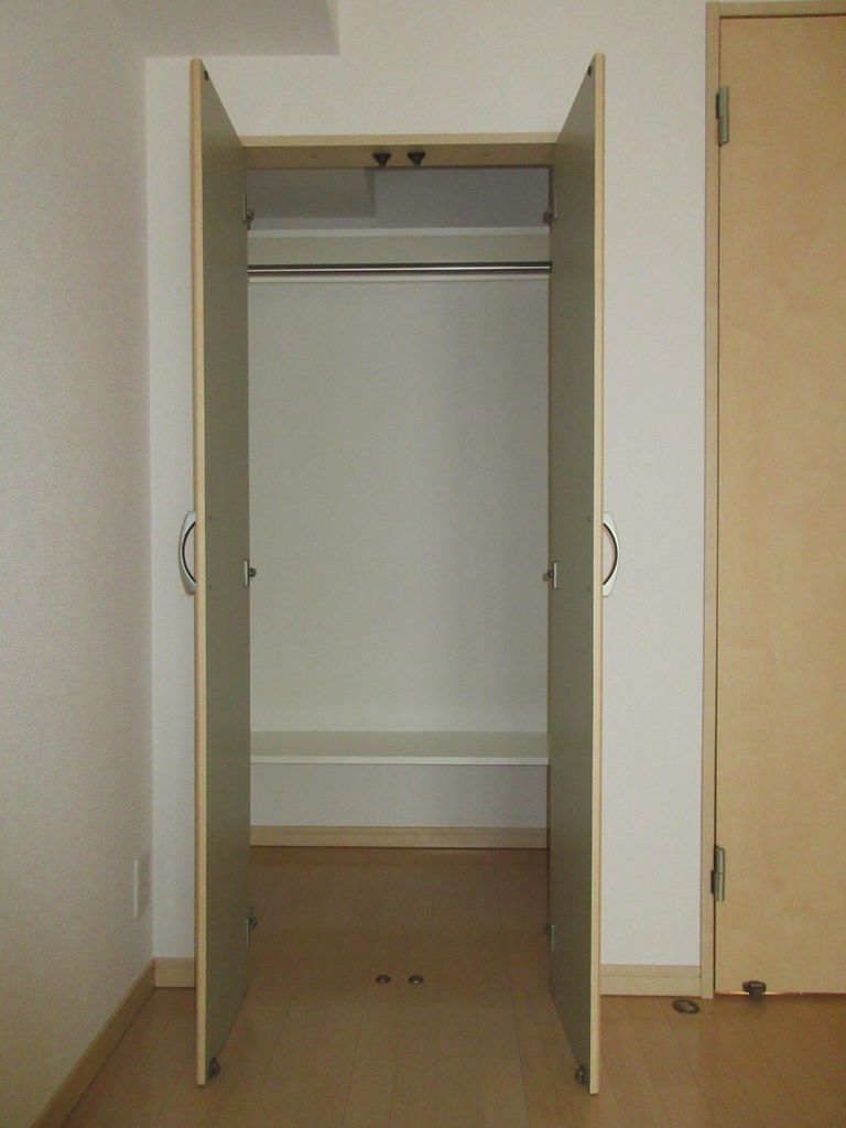 収納　クローゼット(別部屋参考写真)